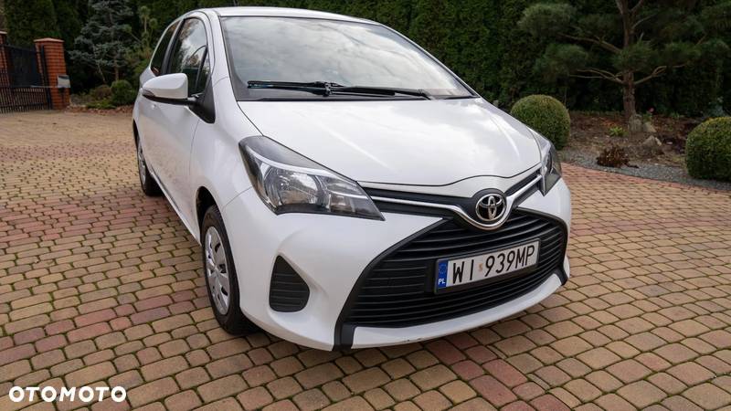 Toyota Yaris - 1