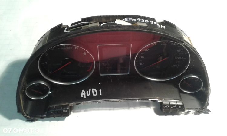 Audi A4 B6 1.6 Licznik zegary 8E0920900H - 1
