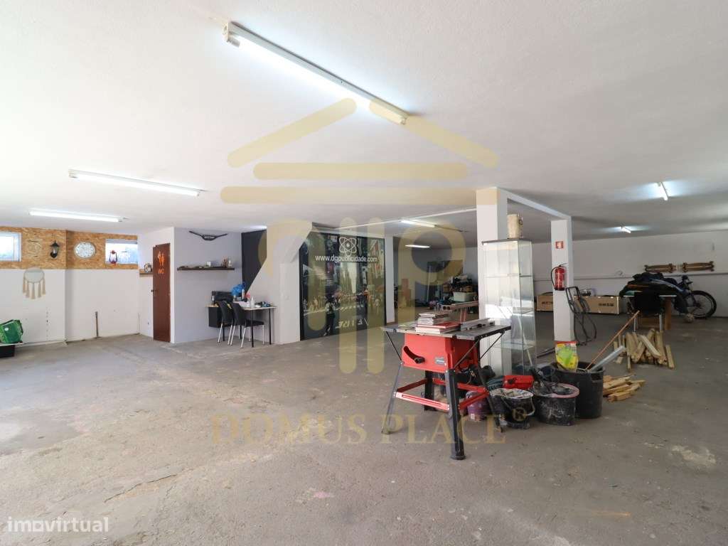 Armazém com 190 m² junto à Estação de Ermesinde-16