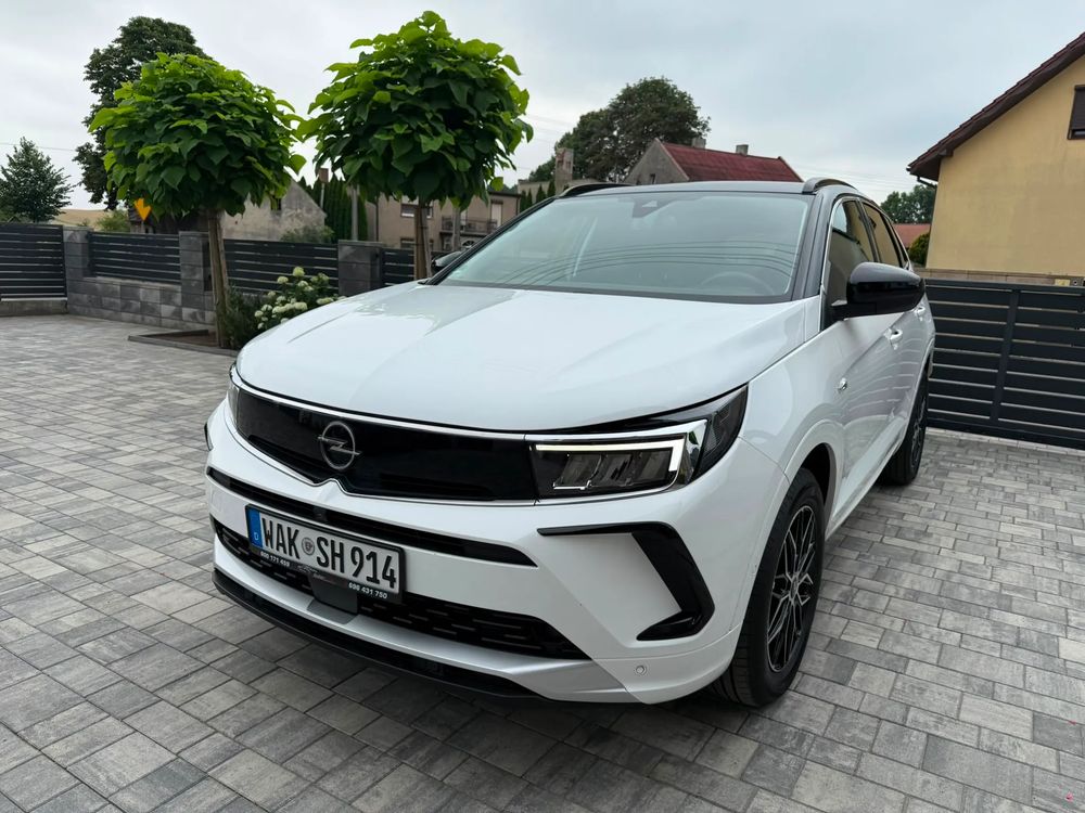 Opel Grandland 1.2 DI Business Edition 2023