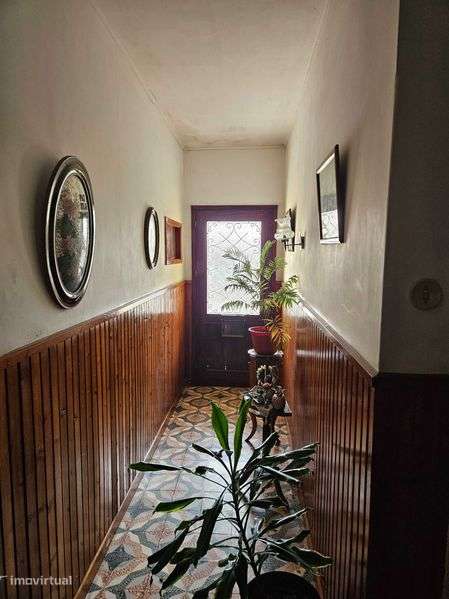 Moradia V4 com quintal - Grande imagem: 2/12