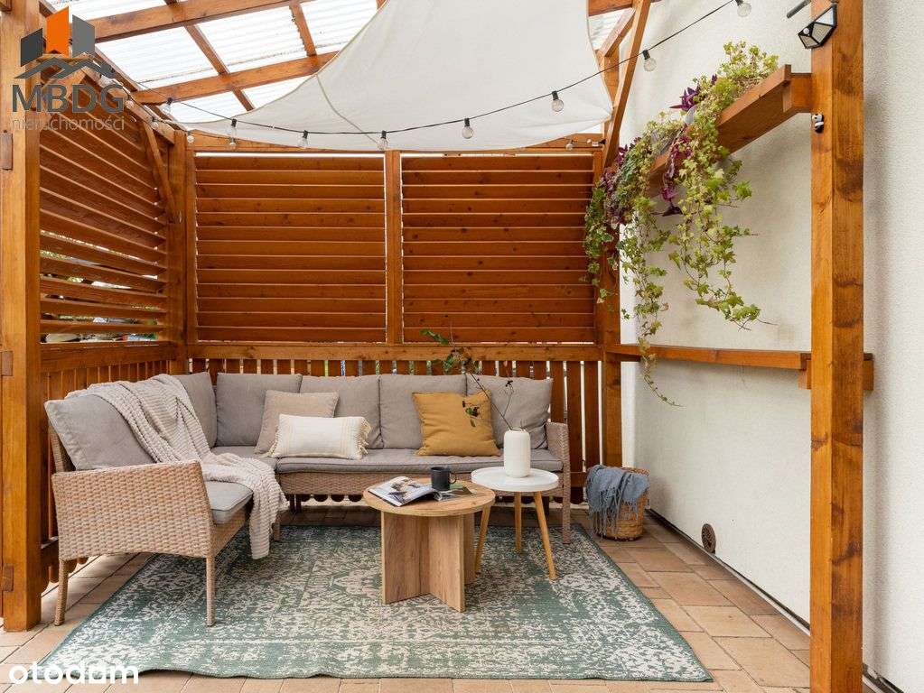 Dom z panoramicznym widokiem–Niegoszowice-9