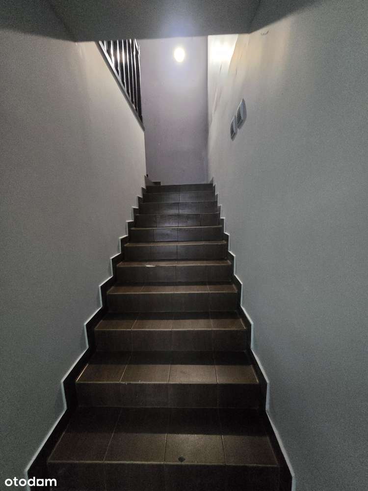 Nieruchomość użytkowa na sprzedaż - 127 m², centrum miasta (Górzysta)-6