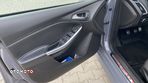 Ford Focus 2.0 TDCi ST-2 - 12