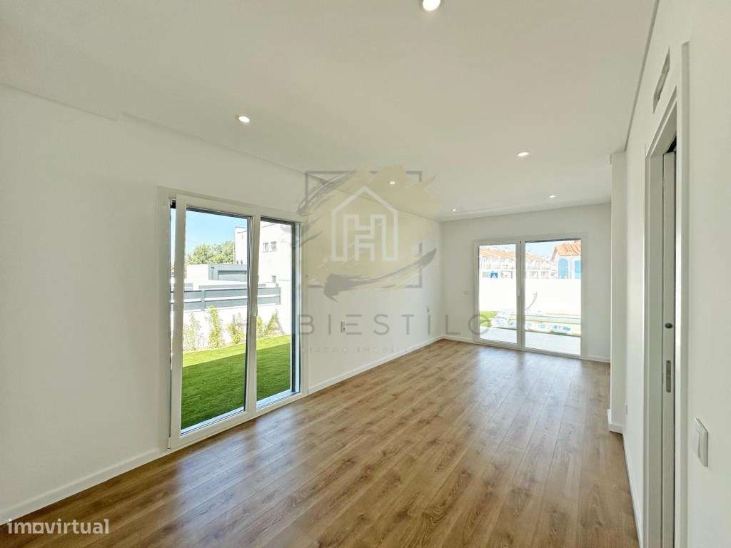 Moradia T3+1 com Logradouro no Pinhal do General-8