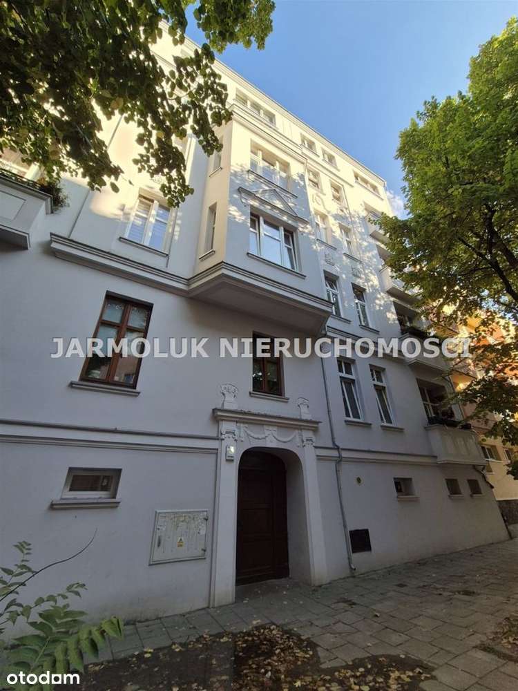 Rozkładowe z potencjałem blisko centrum-9