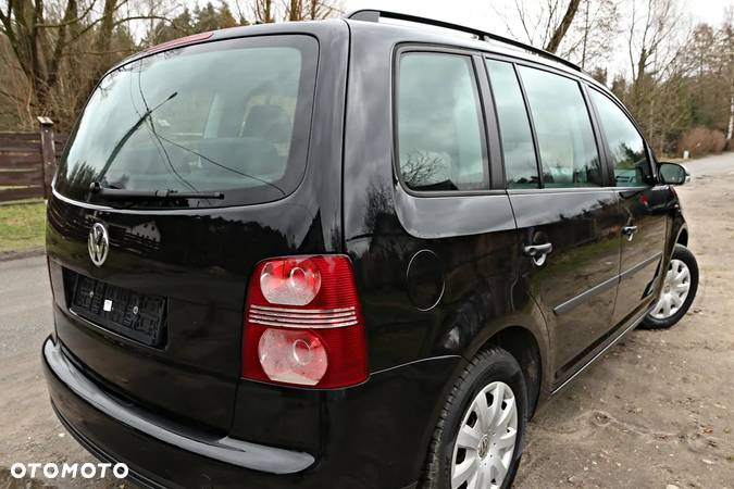 Volkswagen Touran 1.9 TDI Trendline - 25