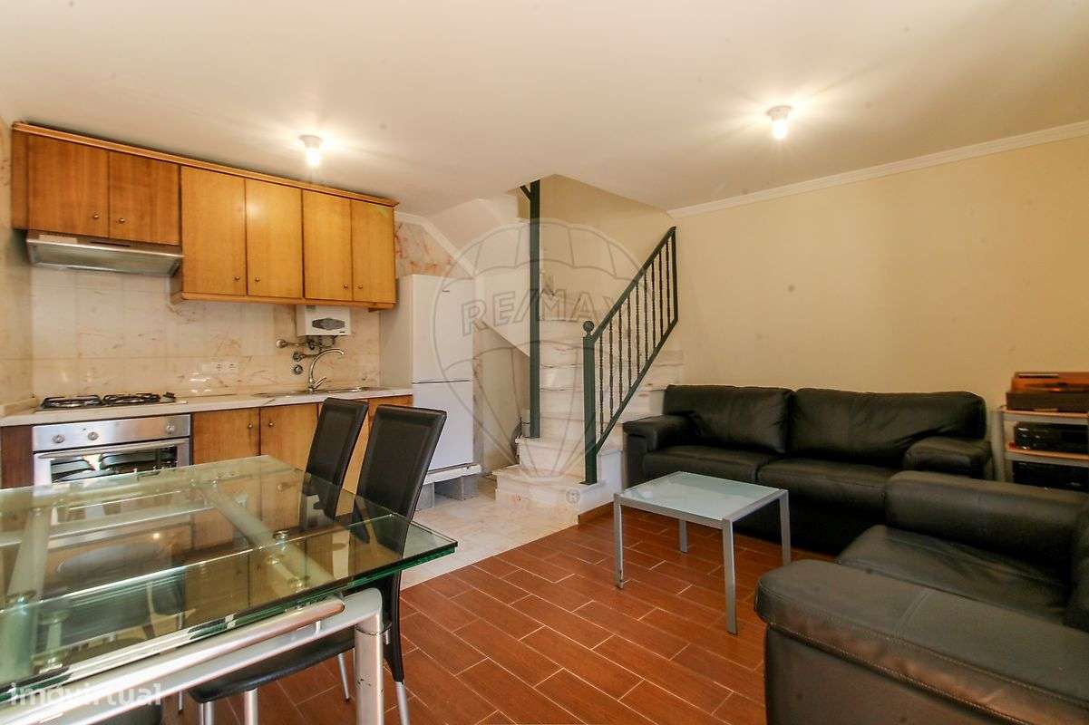 Moradia T2 para venda - Grande imagem: 3/23