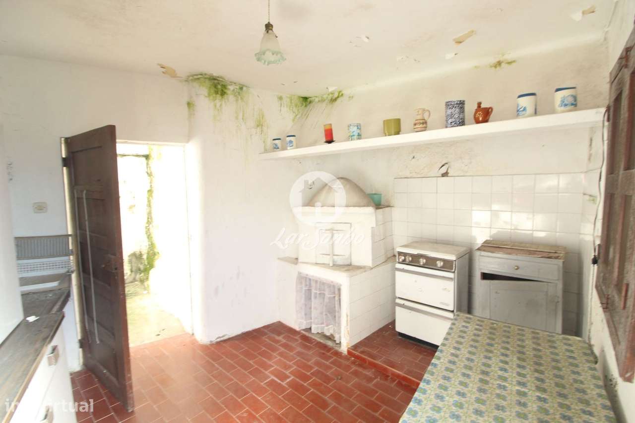 Moradia T4, situada em Ovil, Baião - Grande imagem: 5/22