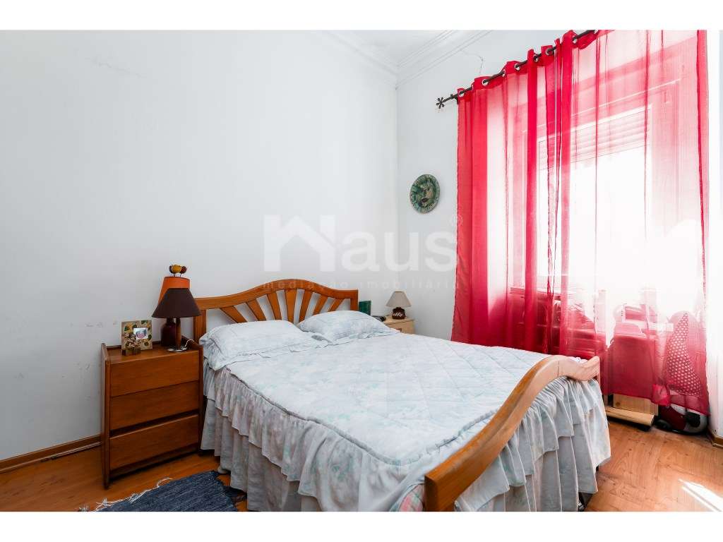 Prédio para venda na Baia do Seixal-7