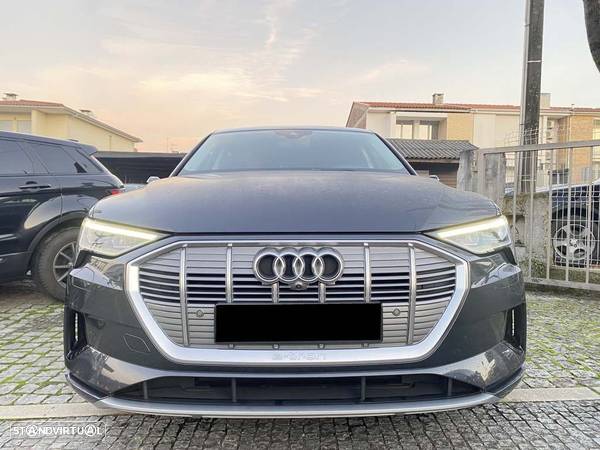 Audi e-tron 55 quattro Advanced - 2