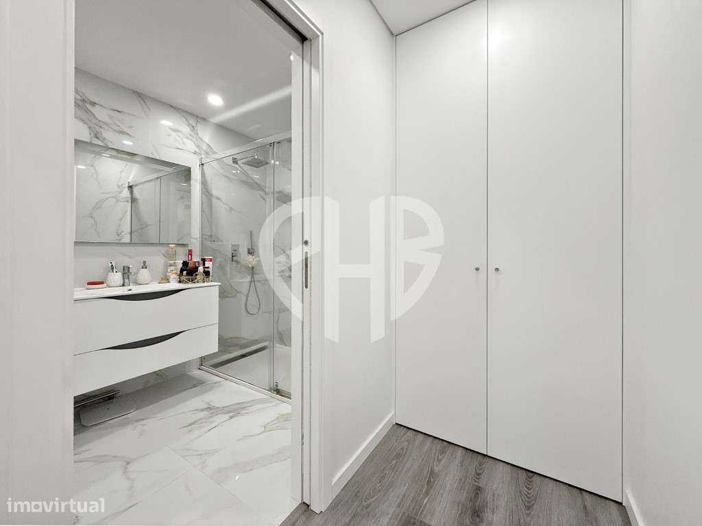 Apartamento T4 Duplex 3/ Suites com Vista Lisboa / Rio Tejo-44