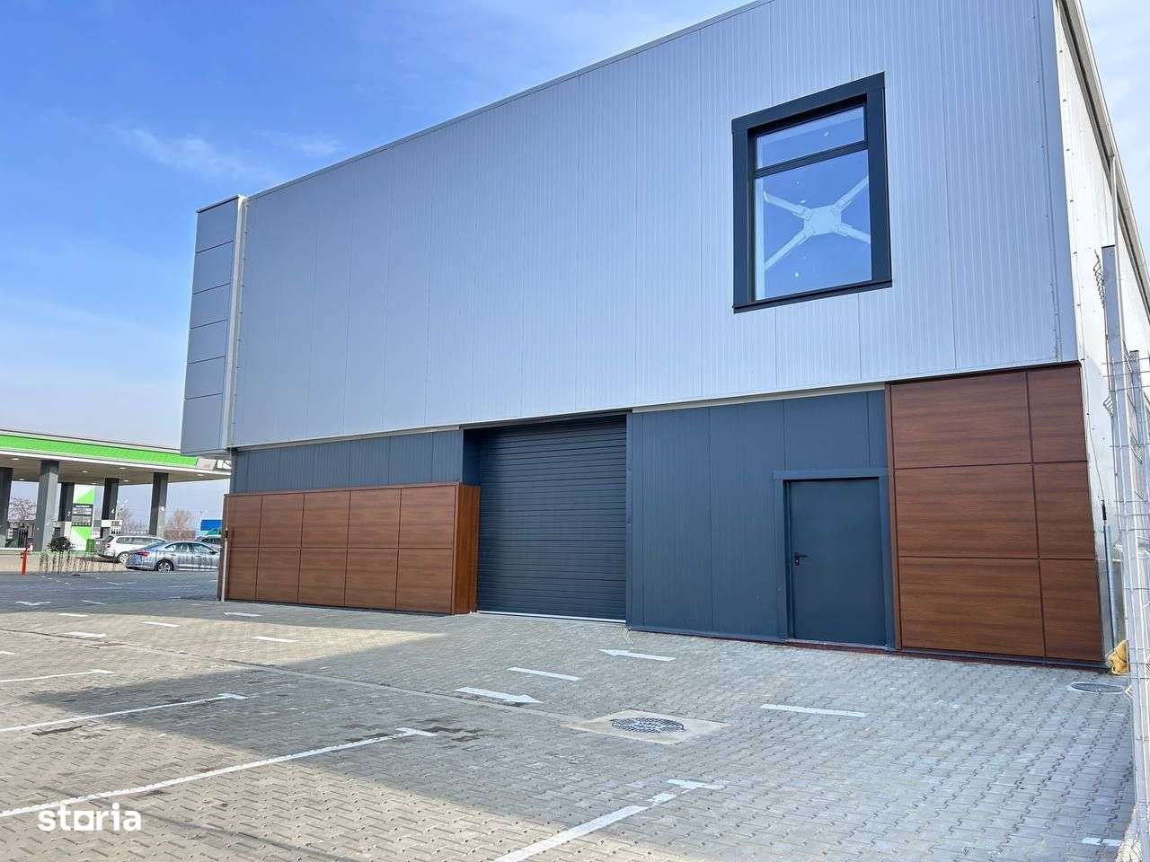 Spatiu Comercial - Showroom&Birou- Etaj 340m2 - Zona Industriala Iasi - Imagine principală: 4/12