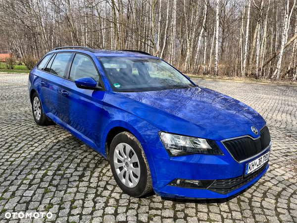 Skoda Superb Combi 1.4 TSI ACT Active - 23