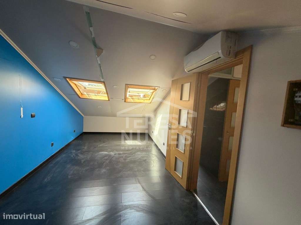 APARTAMENTO T3 + 1 - ARRENTELA / SEIXAL-15