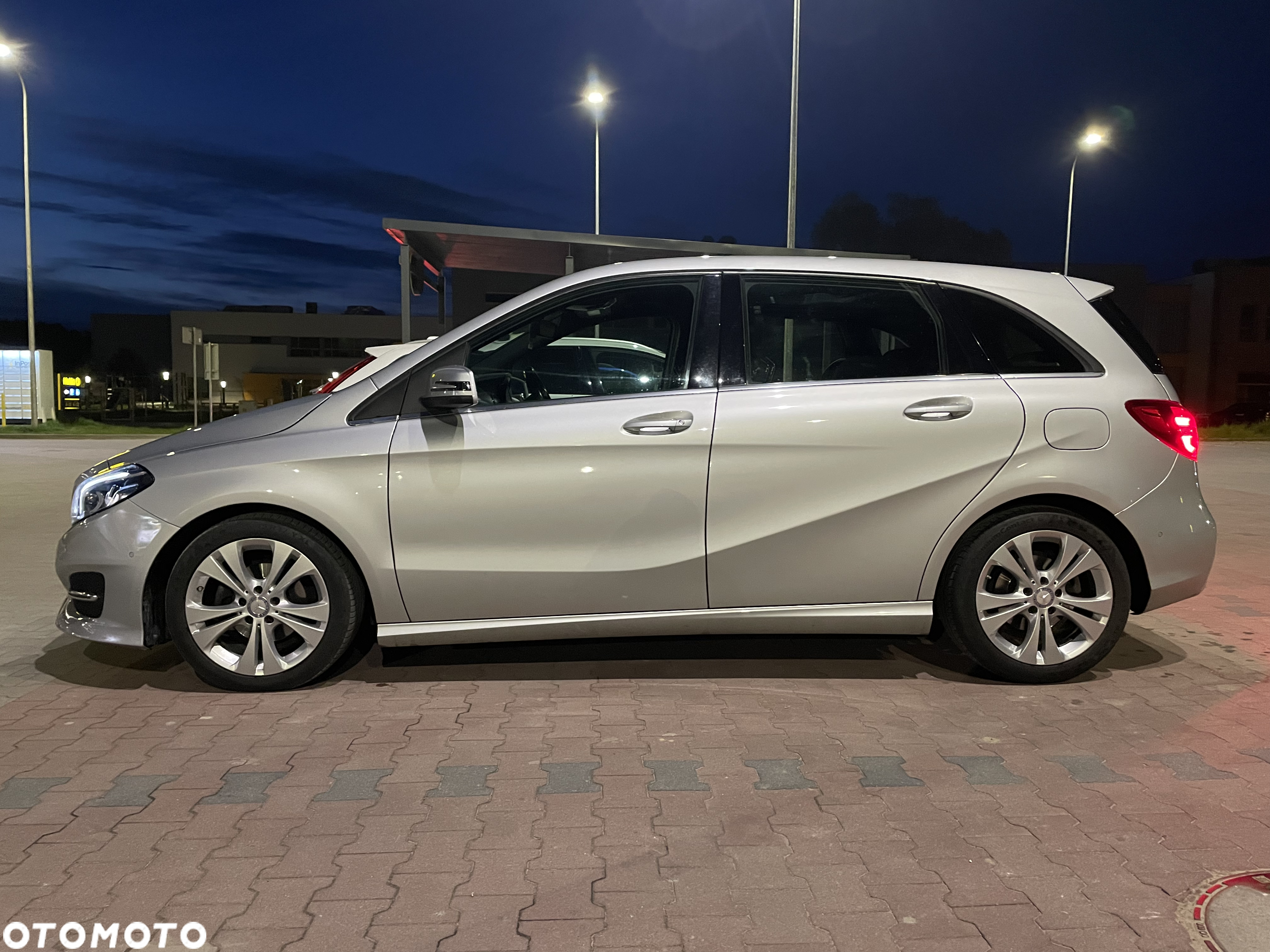 Mercedes-Benz Klasa B 180 CDI BlueEFFICIENCY Edition - 10