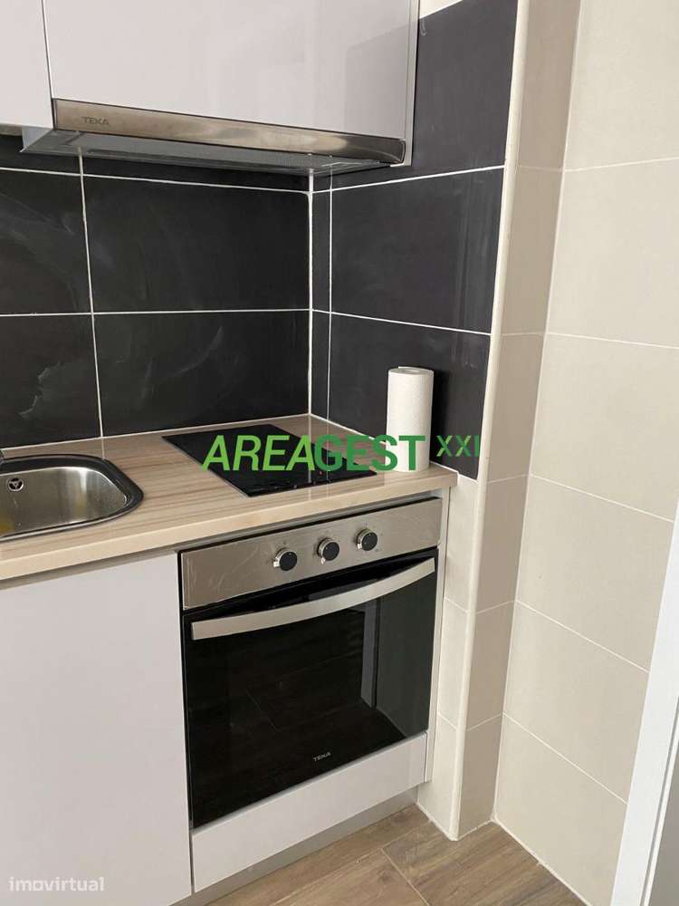 Apartamento T1 para Venda, em Sobreda - Almada - Grande imagem: 4/20