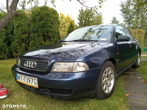 Audi A4 Avant 1.6 - 1