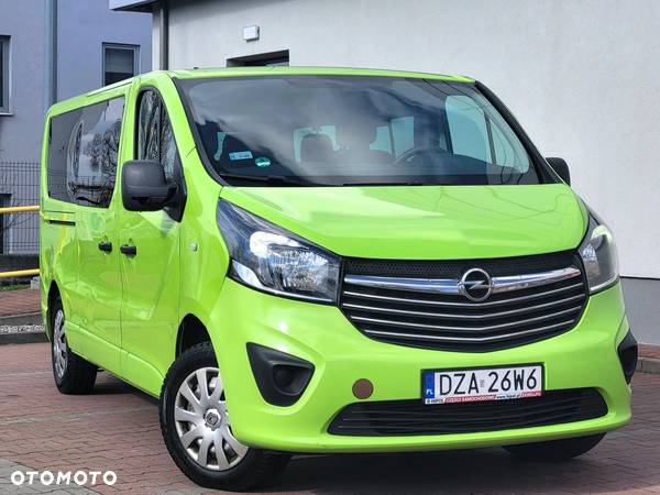 Opel Vivaro - 1