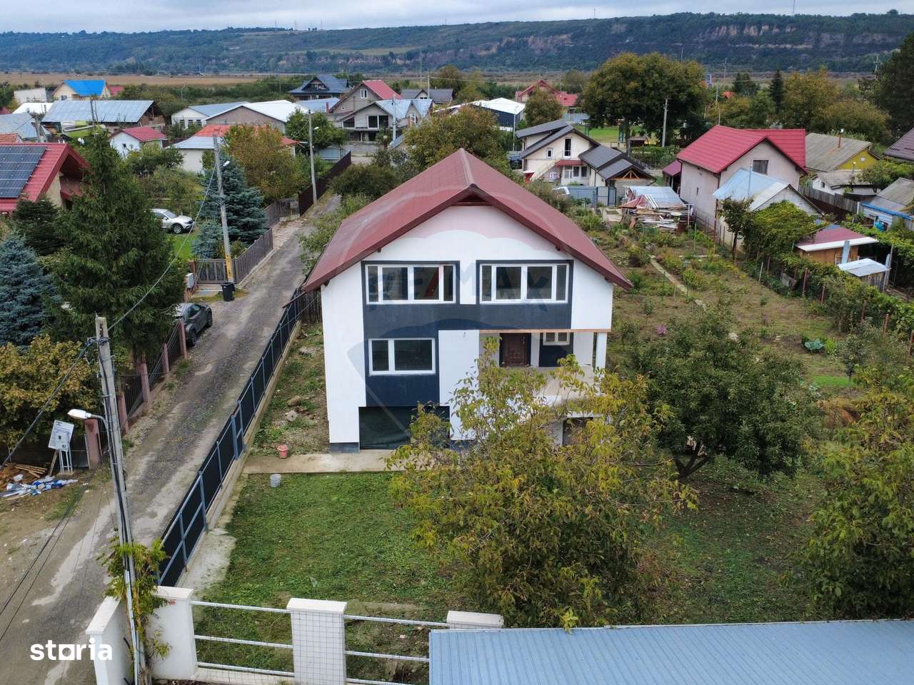 Casa de vanzare in Hemeius - Imagine principală: 1/10