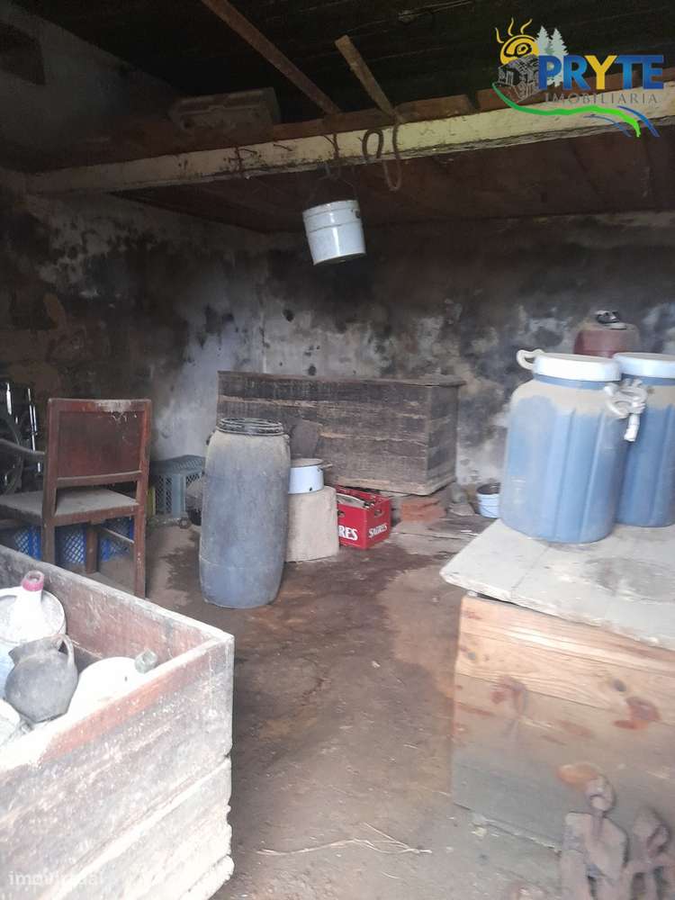 Moradia de tipologia T2 situada a 5 minutos da Vila da Sertã-25