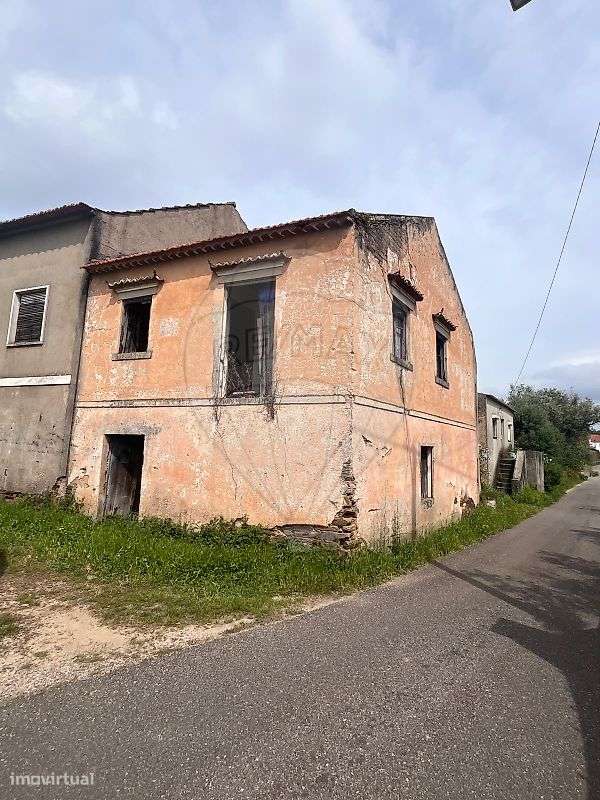 Moradia T2 para venda-9