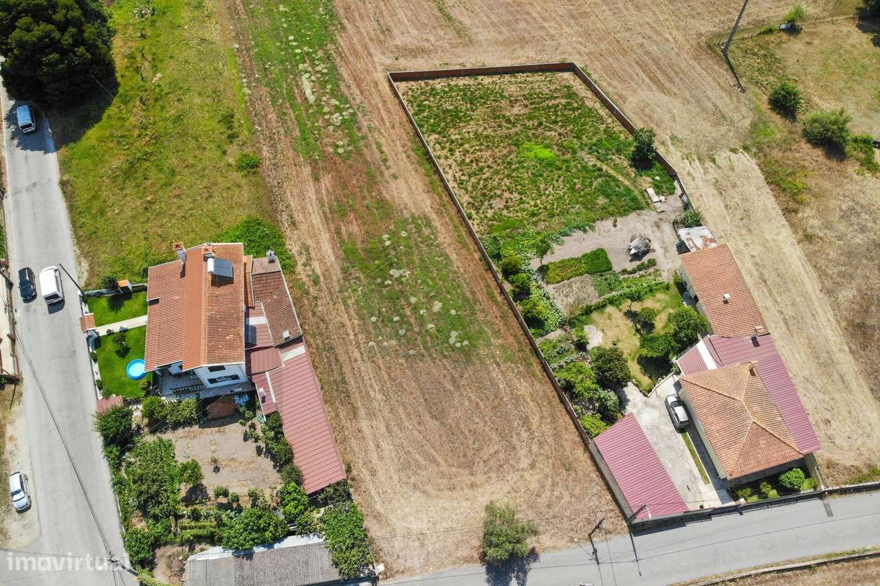 Terreno com Potencial para 2 Moradias | 3.600 m2 | Excelente Localizaç-12