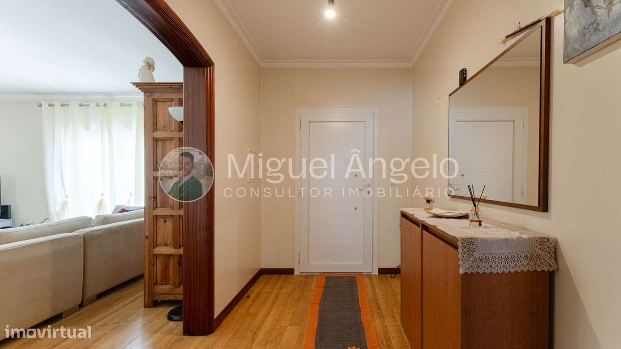 Moradia T3 com jardim, garagem e excelente espaço exterior na Torreira-26