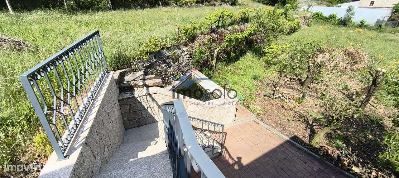 Moradia T4 de Luxo  em Dornelas-28