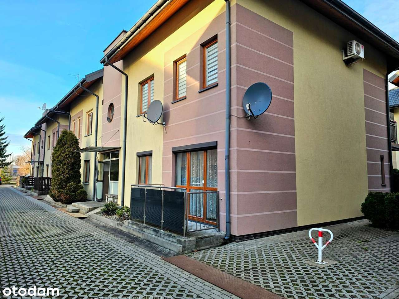 Mieszkanie z ogródkiem parter miejsce postojowe-1