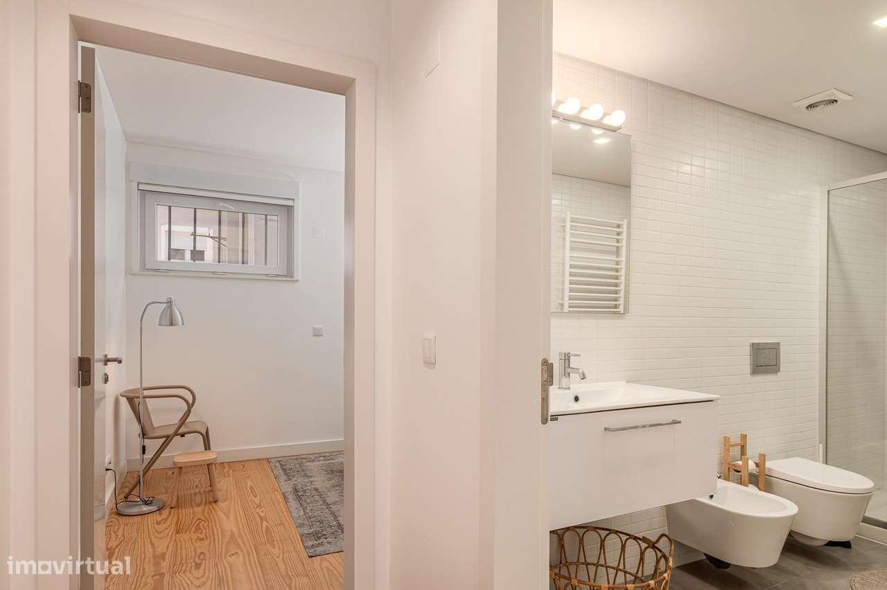 T2 Duplex de Charme no Chiado | 98m2 | Prédio Reabilitado-23