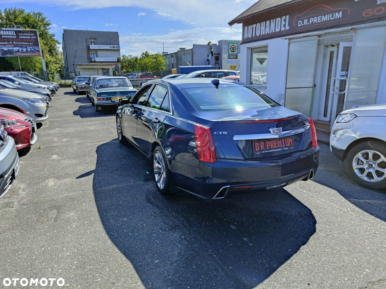 Cadillac CTS - 6