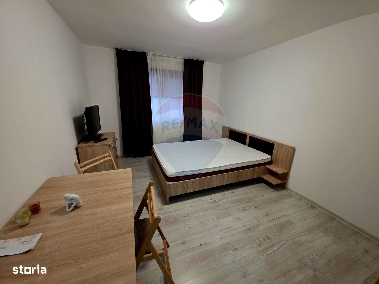 Apartament cu 1 camere de vânzare în zona 1 Mai-3