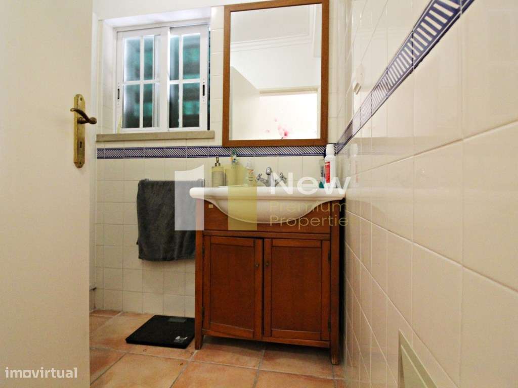 Moradia isolada com 600m2 de terreno com fantástica piscina-27