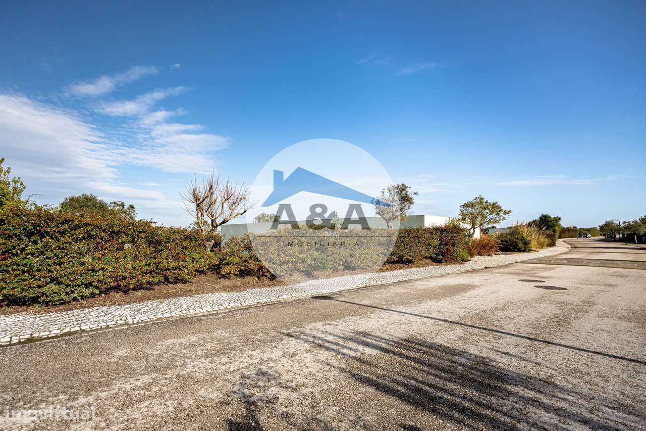 Villa Exclusiva de Arquitetura Contemporânea inserida na Natureza d...-57