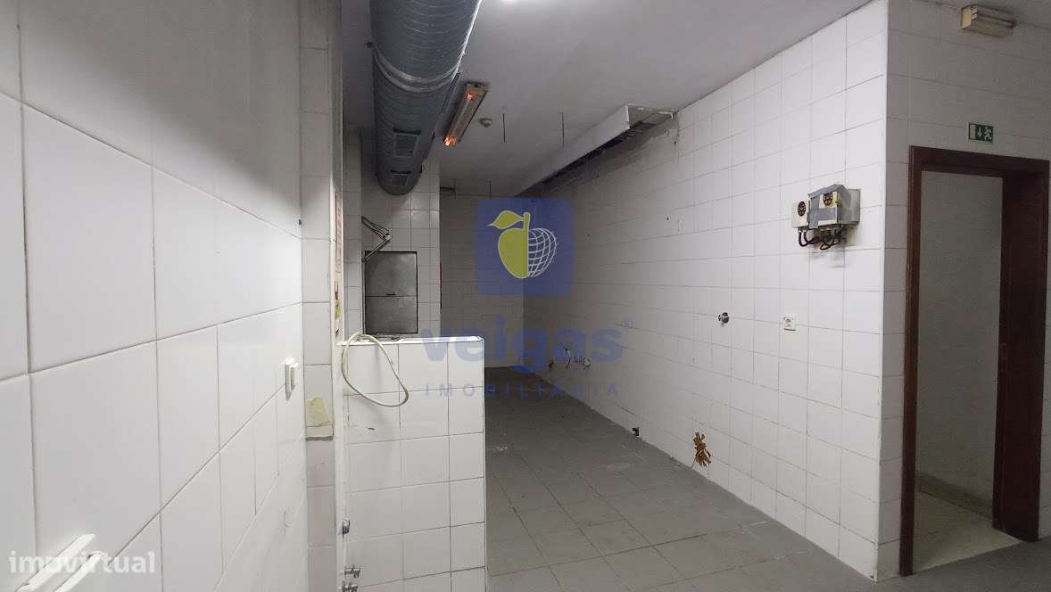 Espaço Comercial - S. Jorge de Arroios - Lisboa-24