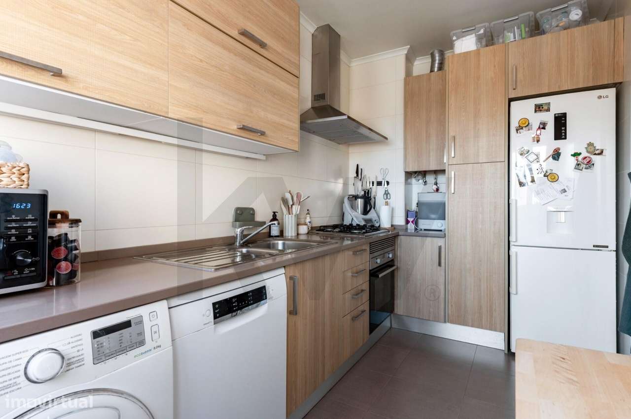 Apartamento T2   na Parada do Alto de S.João, Penha de França, 2ºandar - Grande imagem: 4/24