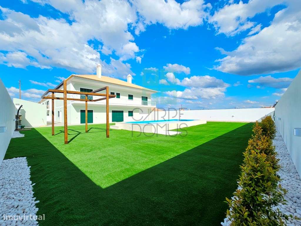 Excelente nova moradia T5 com piscina, em lote 7580m2, em Alpiarça,...-55
