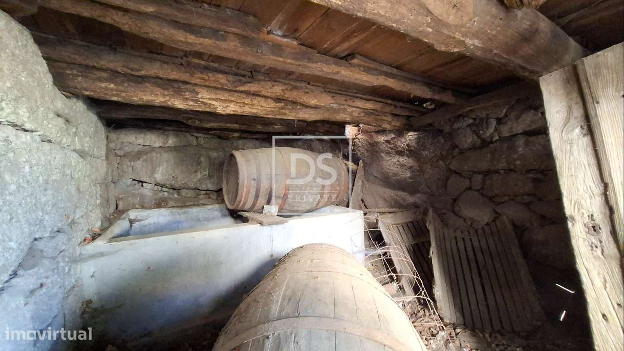 Casa com terreno e vistas de serra – Póvoa, Ansiães - Amarante-5