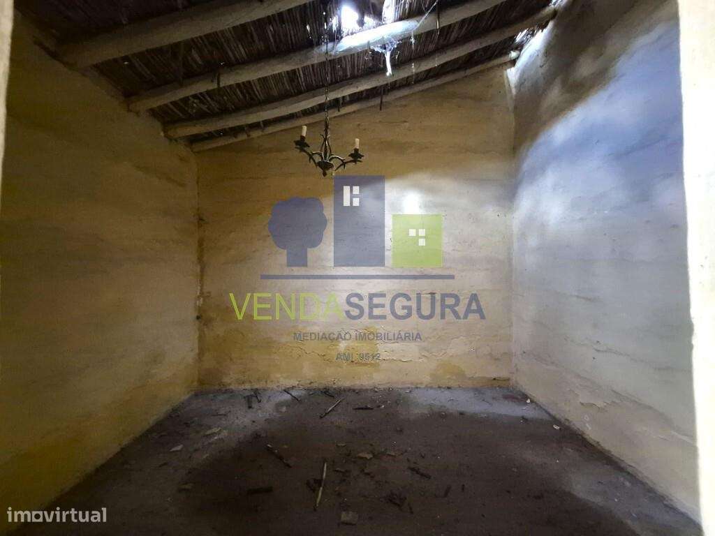 Moradia R/C para recuperar | Zona da Porta Nova | Moura - Grande imagem: 4/24