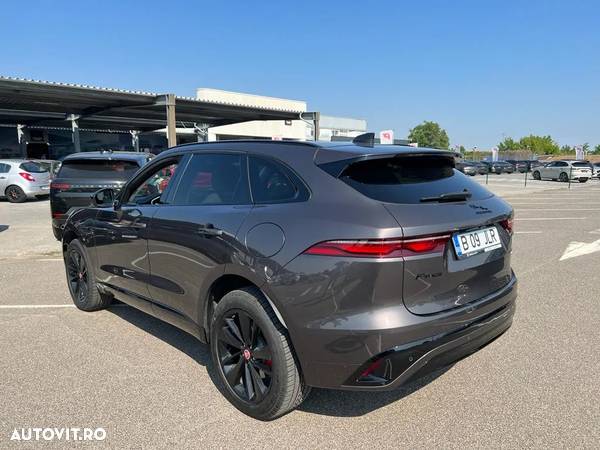 Jaguar F-Pace - 6