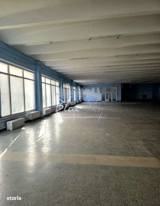 Spatiu Generos cu Terasa Circulabila in Centru-2