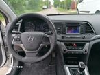 Hyundai Elantra 1.6 CRDI Comfort - 10