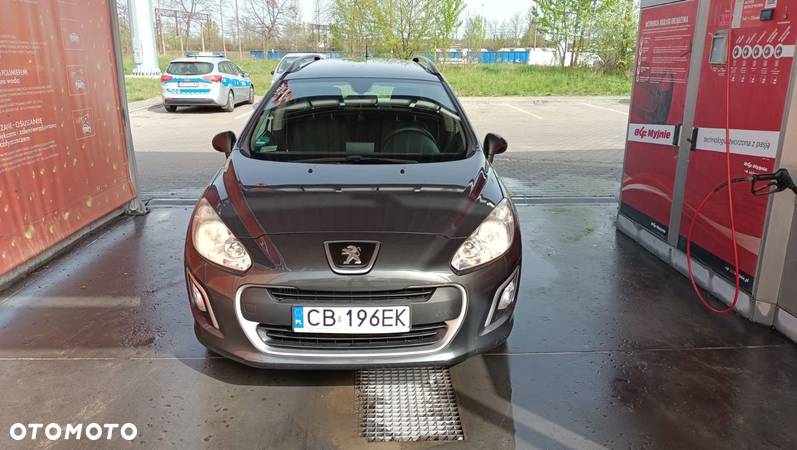 Peugeot 308 1.6 HDi Active - 1