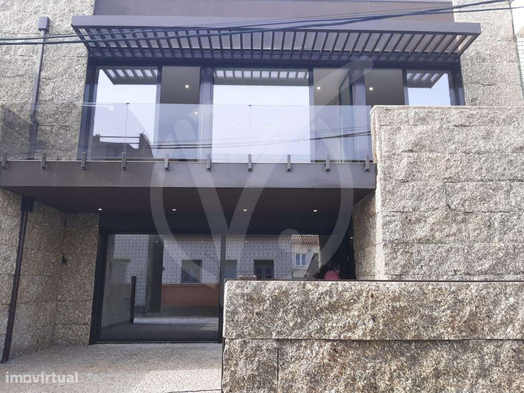 Moradia T2 NOVA junto à praia de Aver-o-Mar na Póvoa de Varzim-10