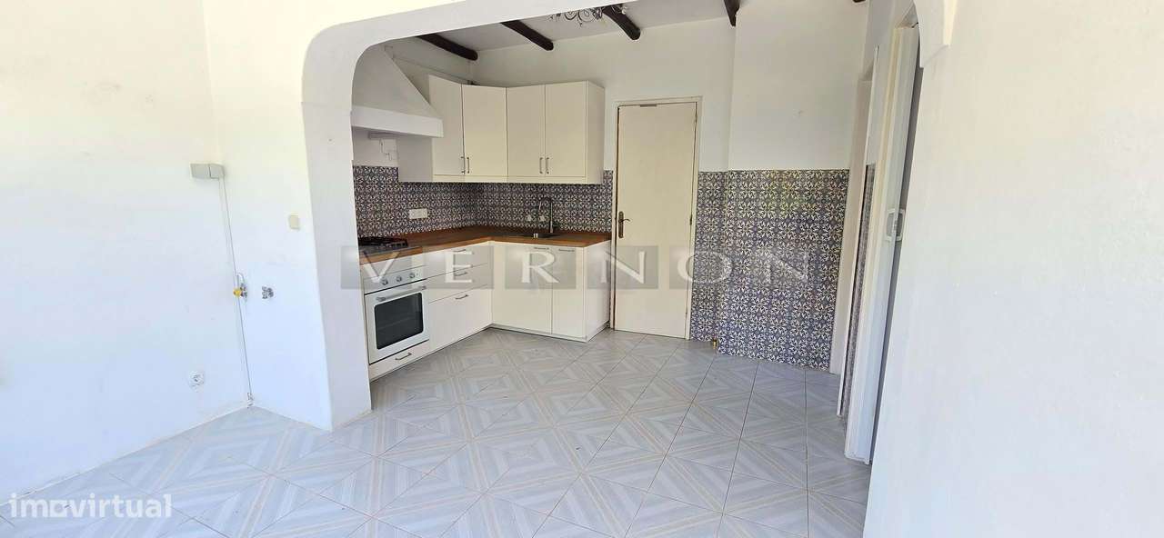 Algarve, Carvoeiro, para venda, moradia T3 com garagem, em localização-14