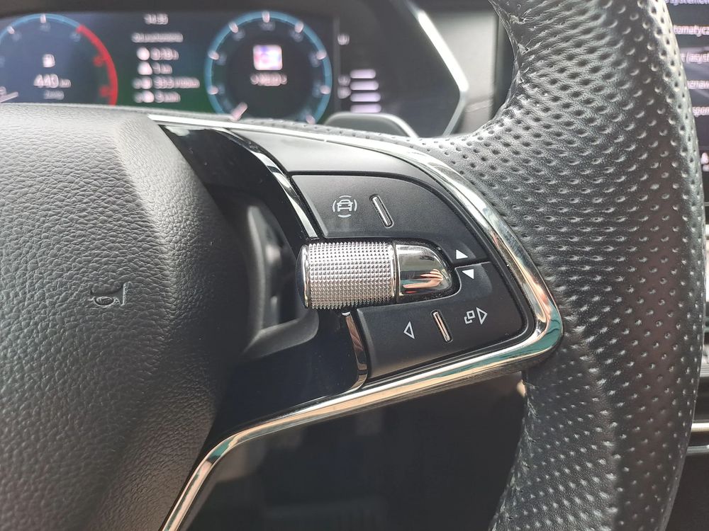 SKODA OCTAVIA HAK 230V 3-strefowa Klima Indukcja 2,0 TDI 150KM DSG ASO VAT23%