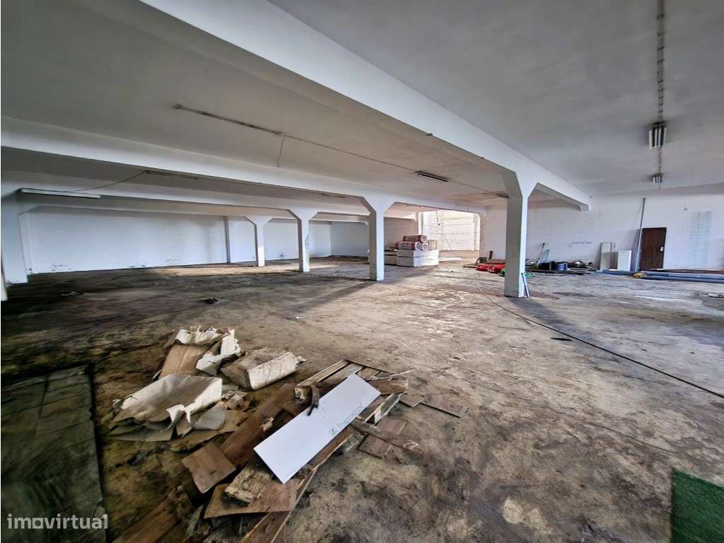 Armazém como novo em Maceda, Ovar - Grande imagem: 5/24