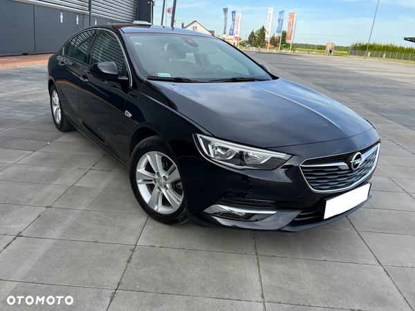 Opel Insignia 1.5 T Exclusive S&S Eco - 9