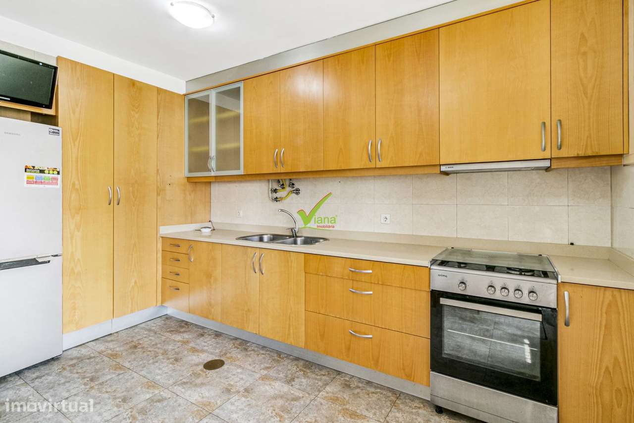 T. 4 com garagem individual - Centro Póvoa de Varzim-7